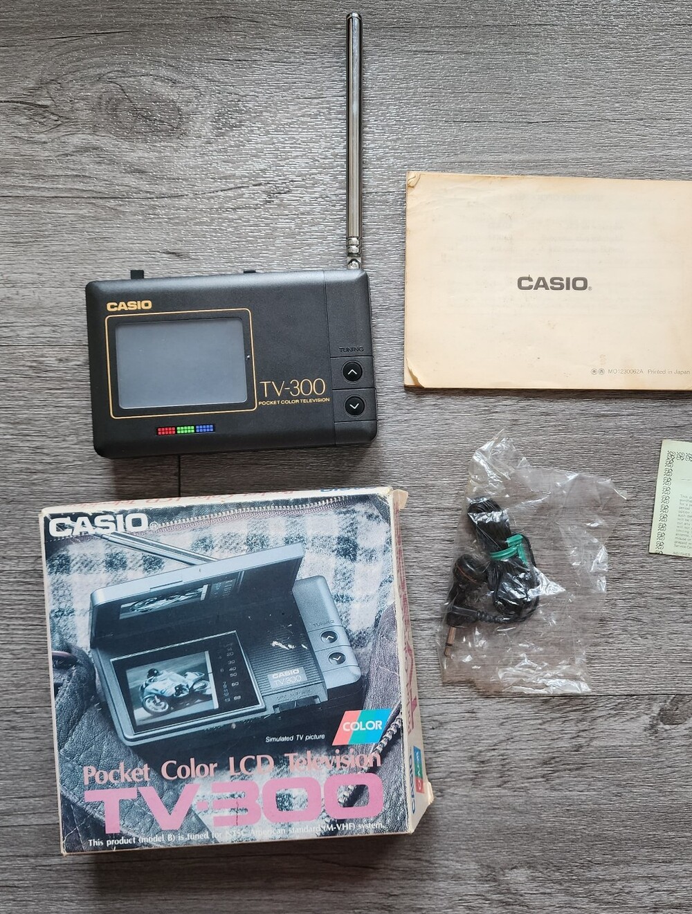 Vintage Casio TV-300 Mini Pocket Color LCD  Television Portable TV - Not Working